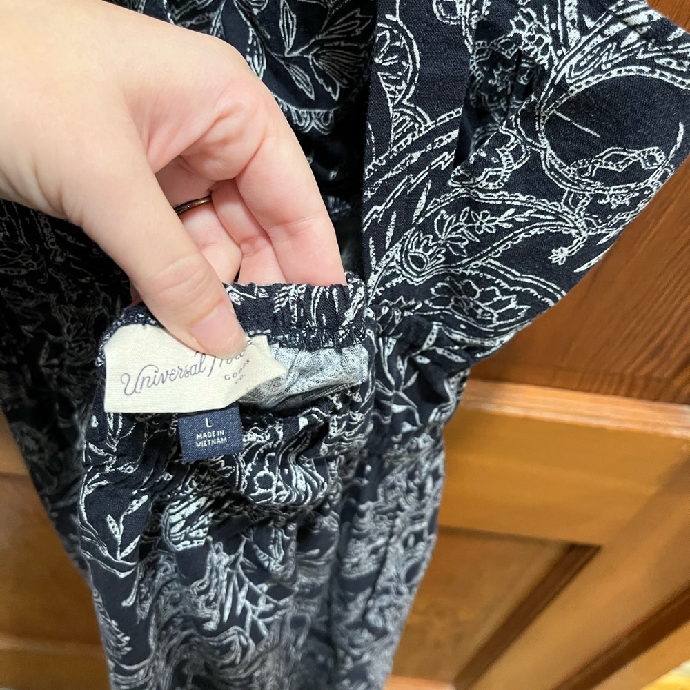 Universal Thread Black and White Floral Maxi Dress - Picture 5 of 5